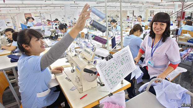  Báo Anh: Việt Nam có thể vượt lên thành con hổ mới của châu Á hay không, hoàn toàn trông chờ vào thời khắc này đây